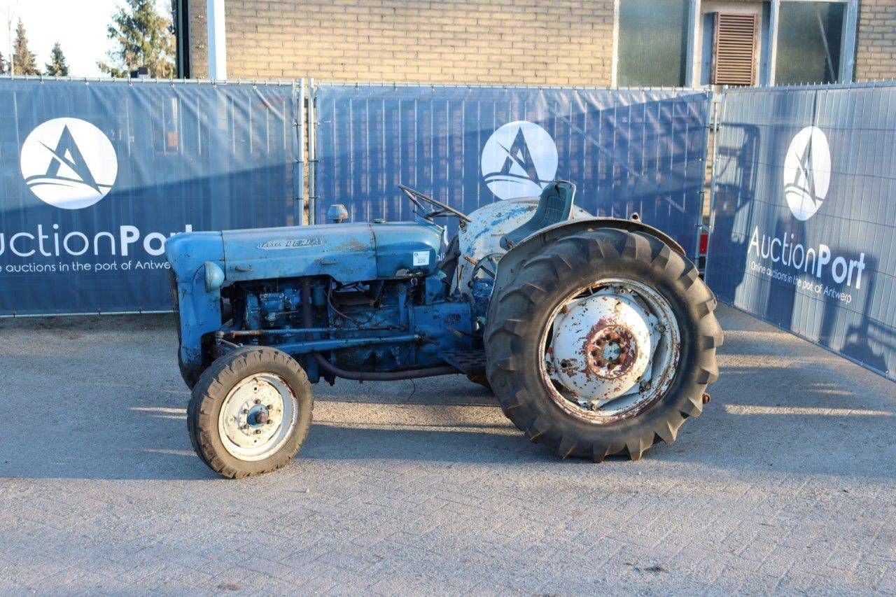 Mini tractor Fordson Dexta D130 Diesel