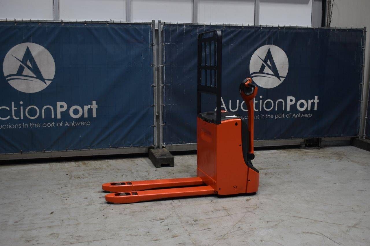Pallet truck Linde Electric 1600kg