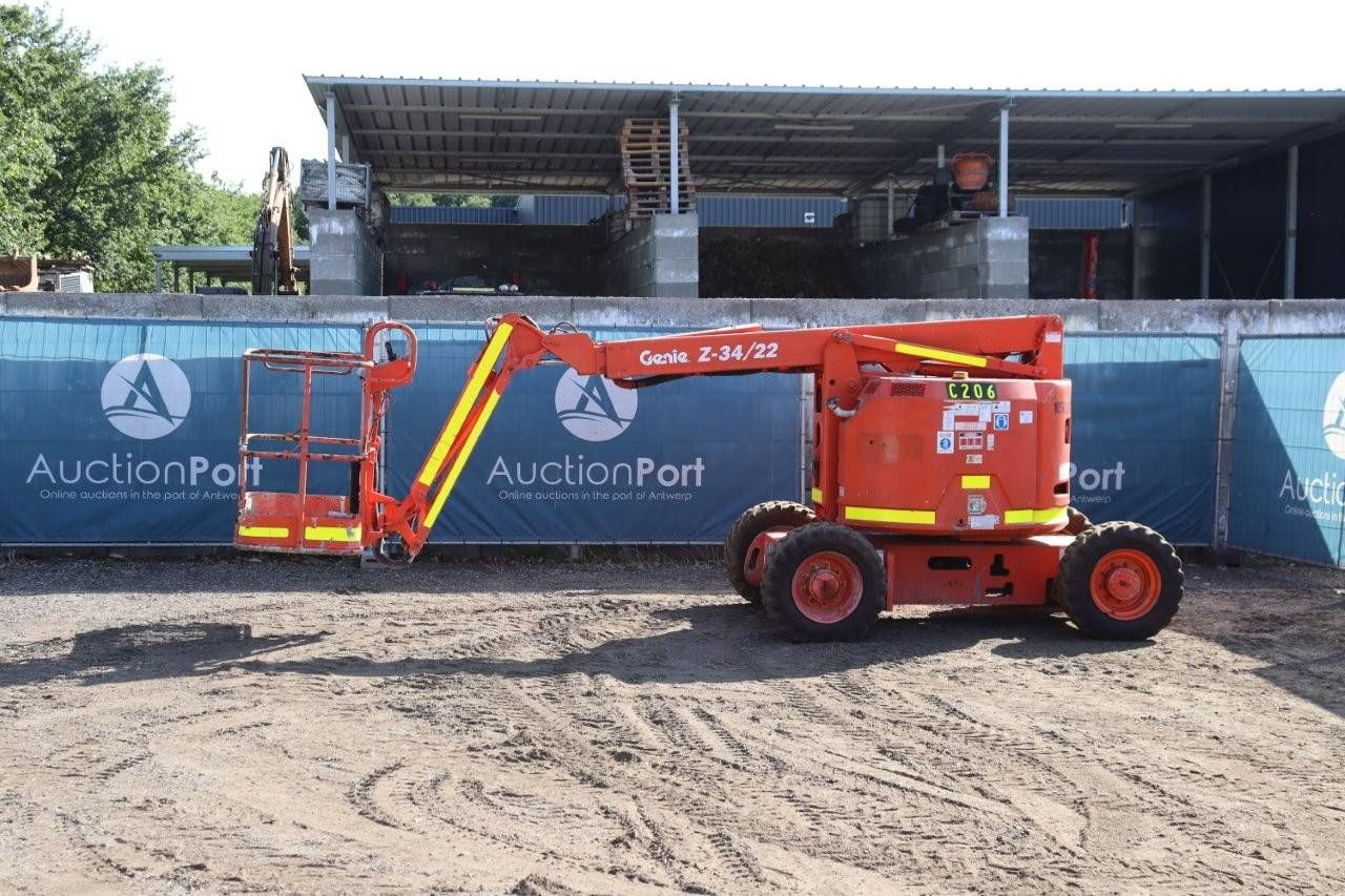 Genie Z-34/22 Diesel 12.52m Articulated Boom Lift 2006