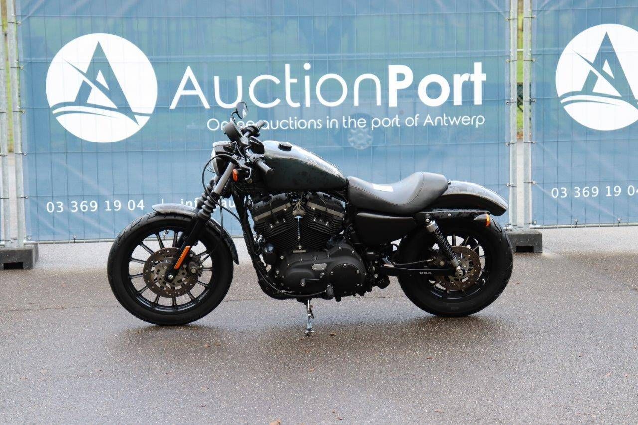 Motor Harley-Davidson Sporster 883 Iron Benzine 2011