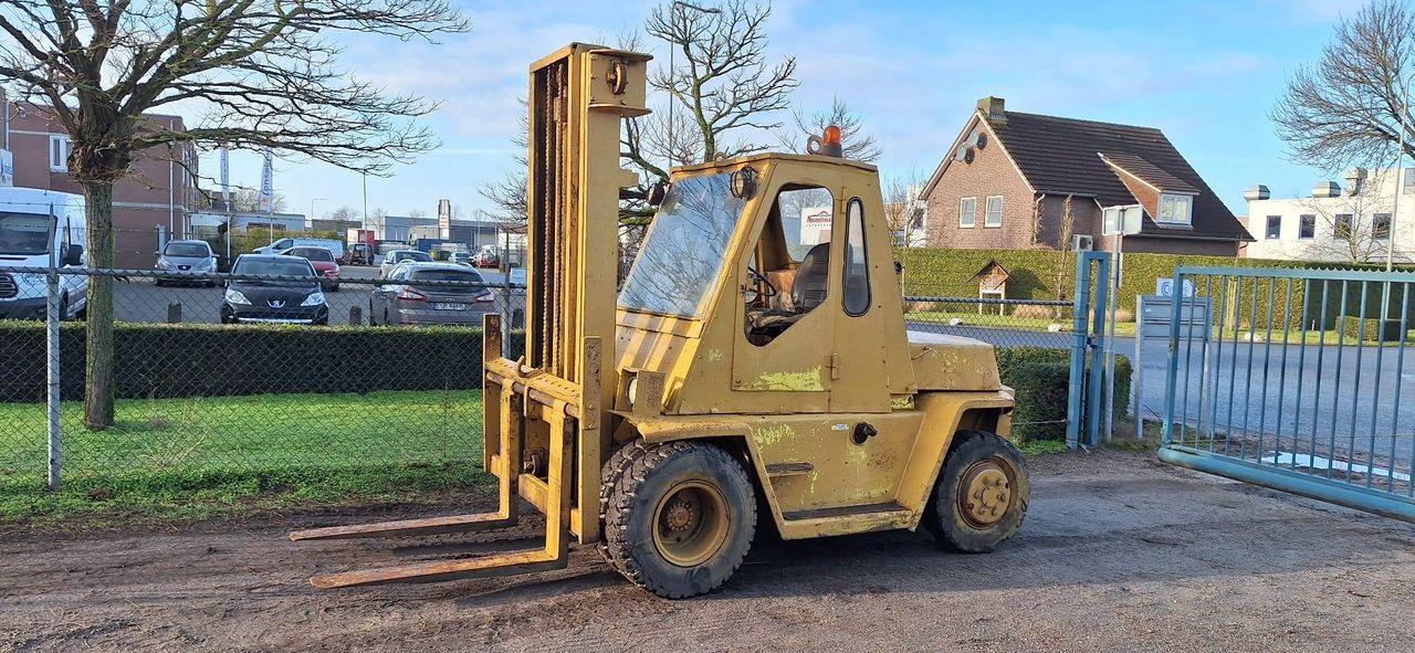 Caterpillar Diesel Forklift