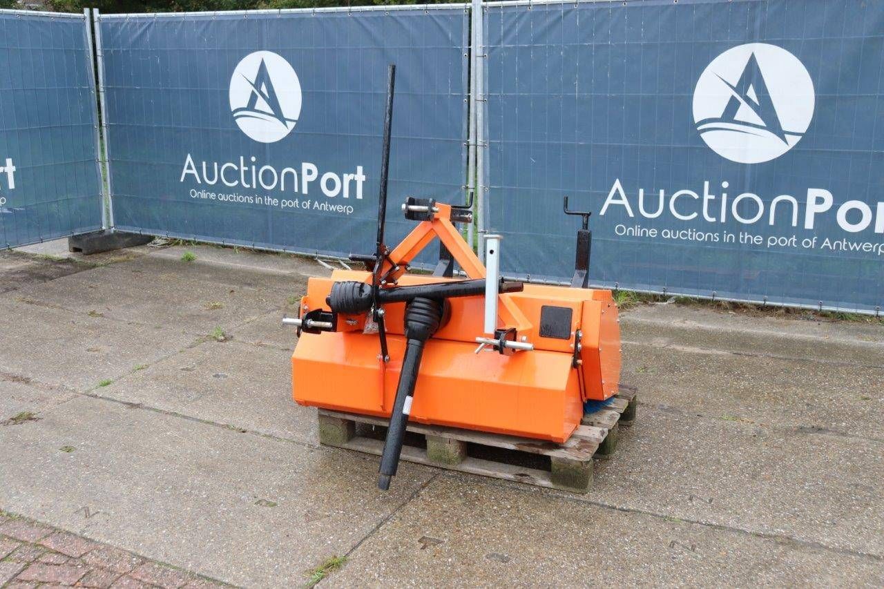 Sweeping brush Kraffter Boxer VM115 2023