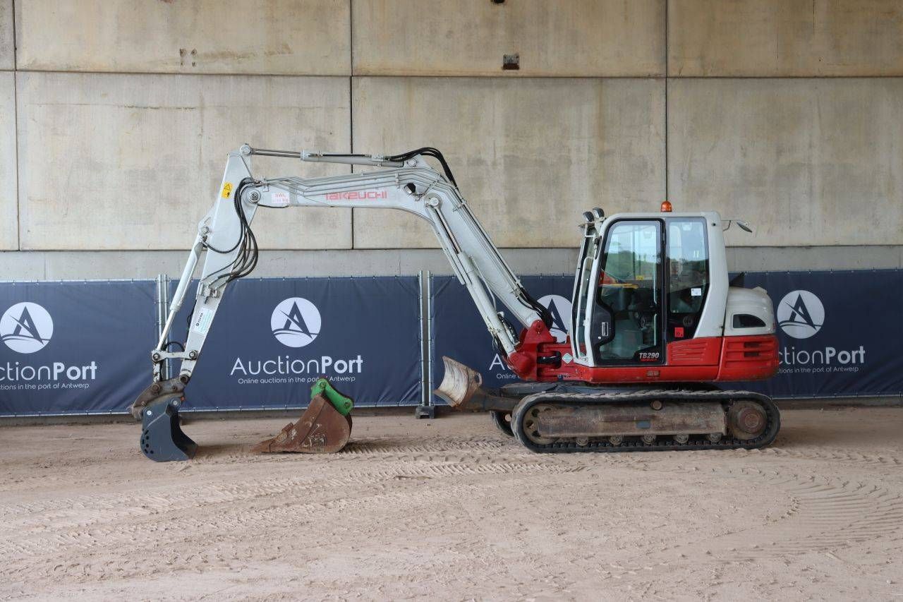 Crawler excavator Isuzu TB290 Diesel 2019