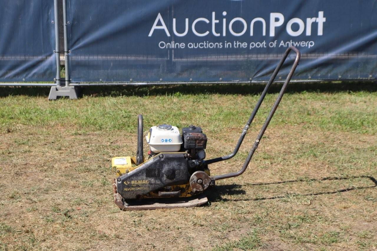 Vibratory Plate Bomag BVP 18/45 Petrol 2011