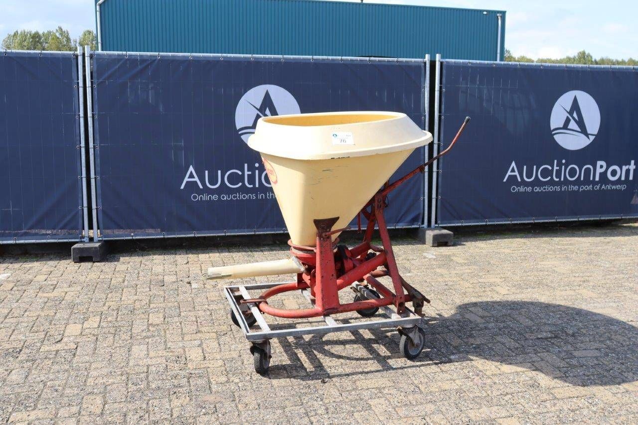 Fertilizer spreader Vicon 