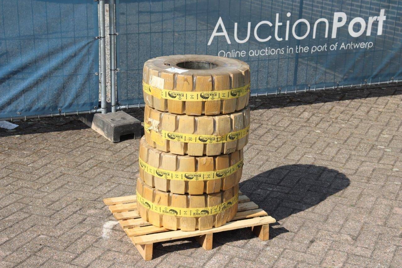 Batch of Greckster 23x9-10 tires 4 pieces New