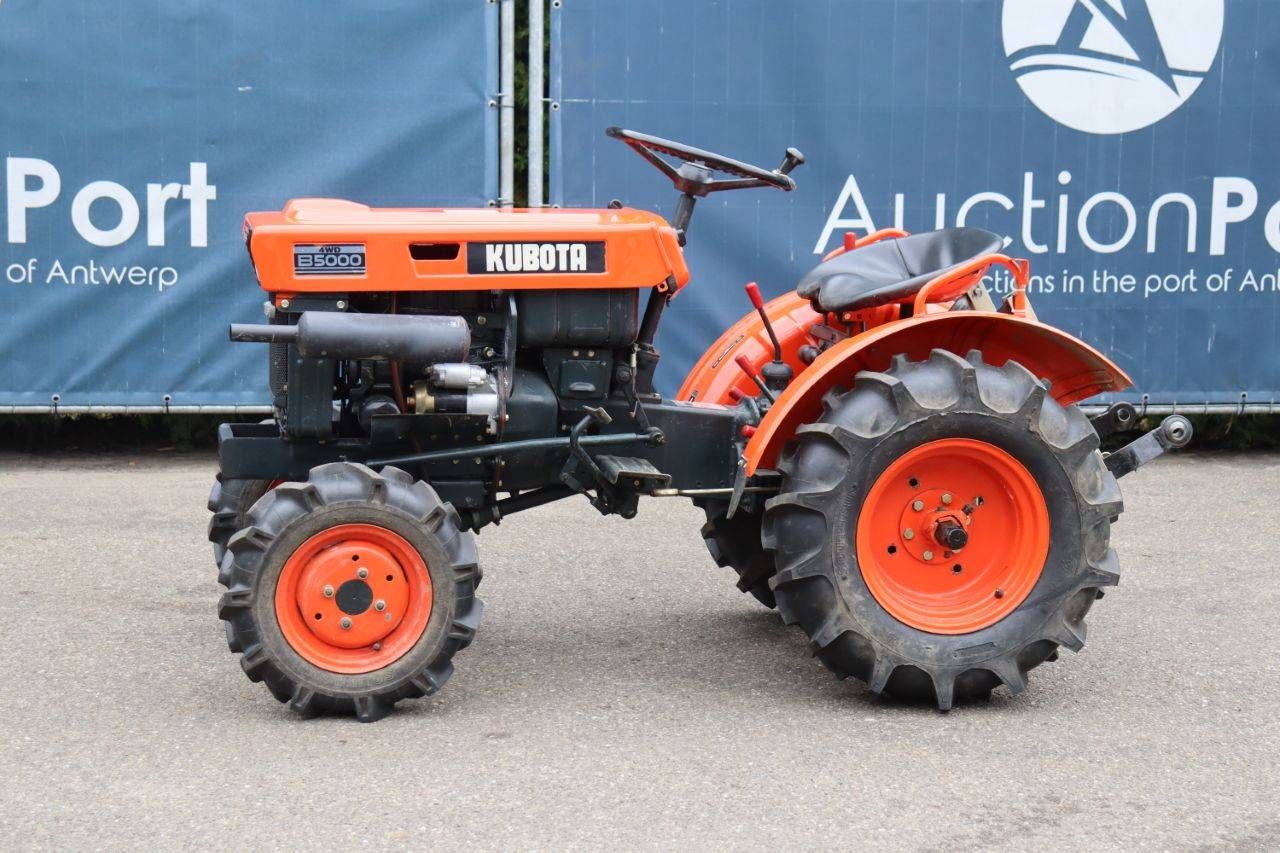 Mini tractor Kubota B5000 Diesel 9hp (Margin)