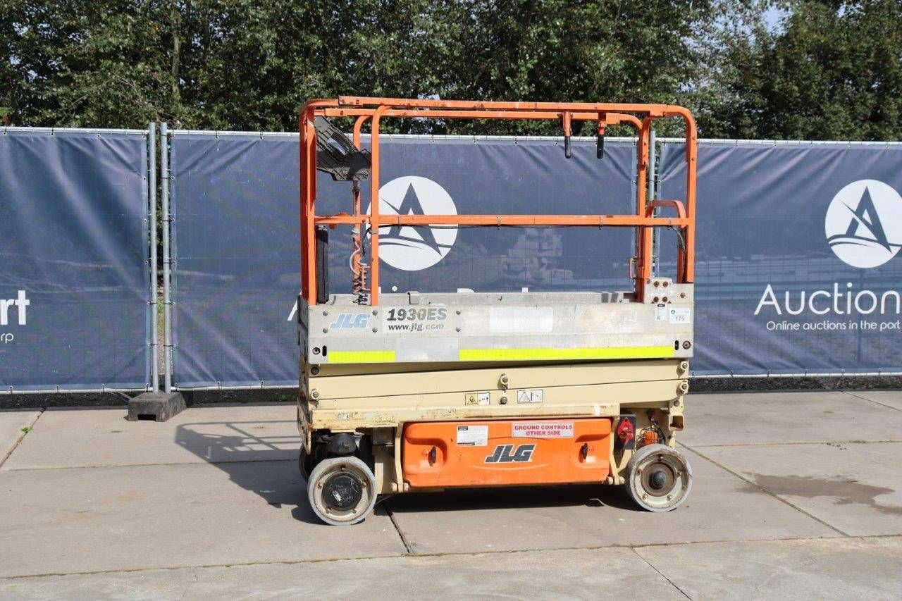 Scissor lift JLG 1930ES Electric 230kg 7.72m 2011