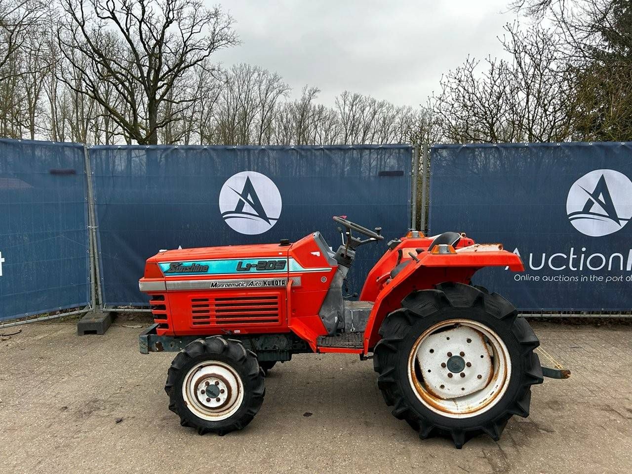 Mini tractor Kubota L1-205 Diesel