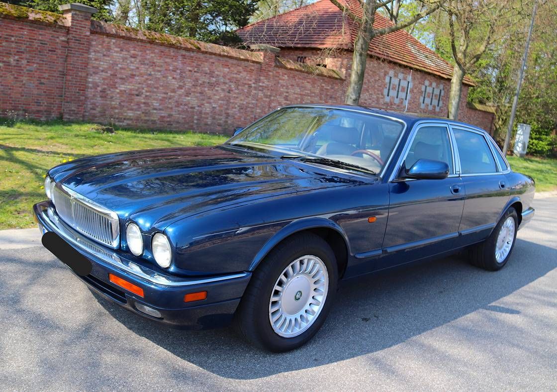 Jaguar XJ Sovereign 4.0 Petrol 1995 (Margin)