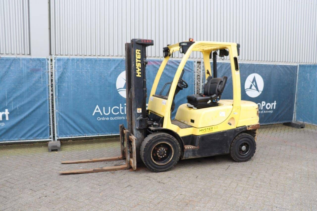 Forklift Hyster H3.0FT Diesel 2320kg 5.5m 2013