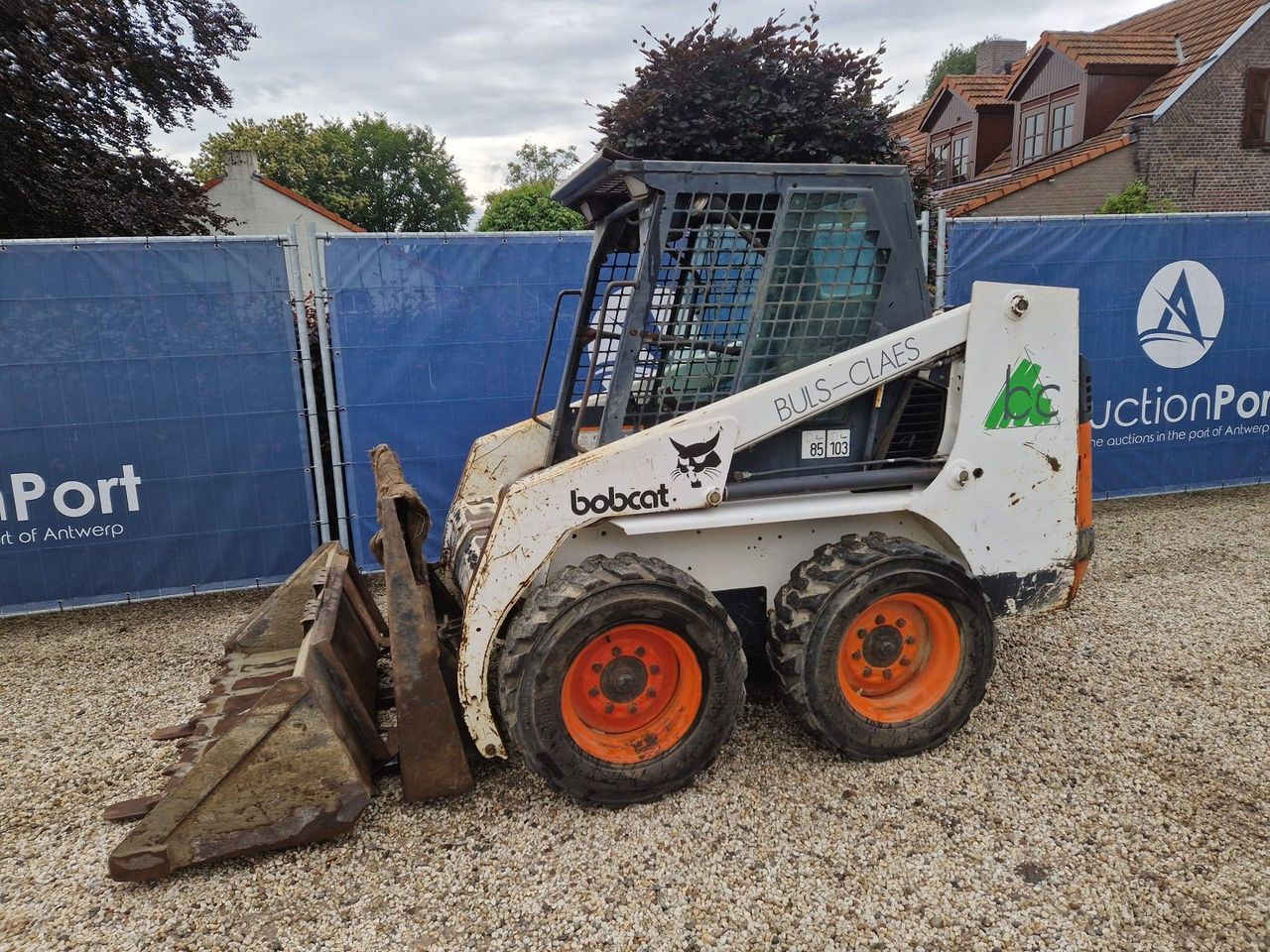 Skid steer loader Bobcat 753 Diesel 43.5hp