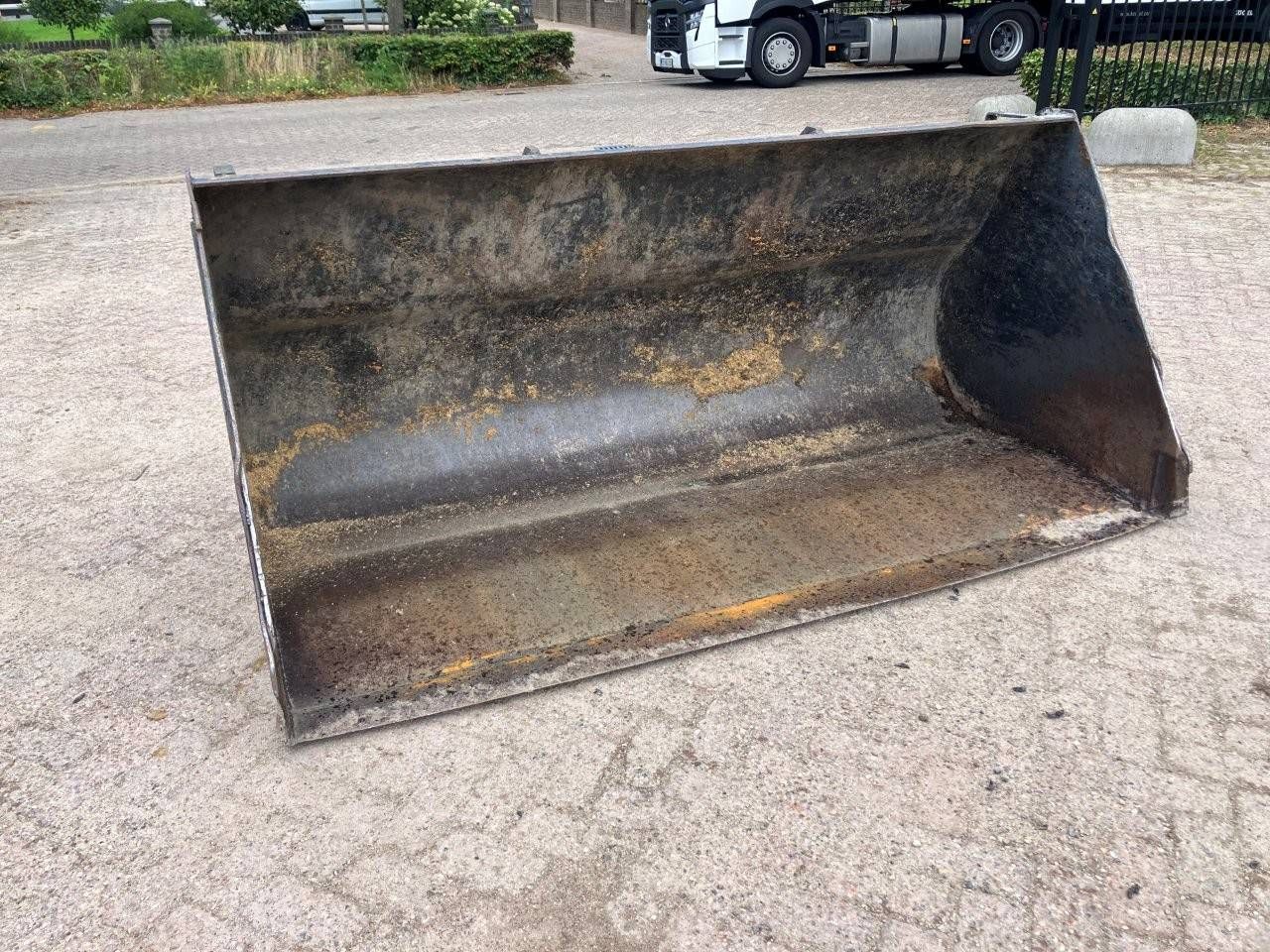 Ground bucket 1995