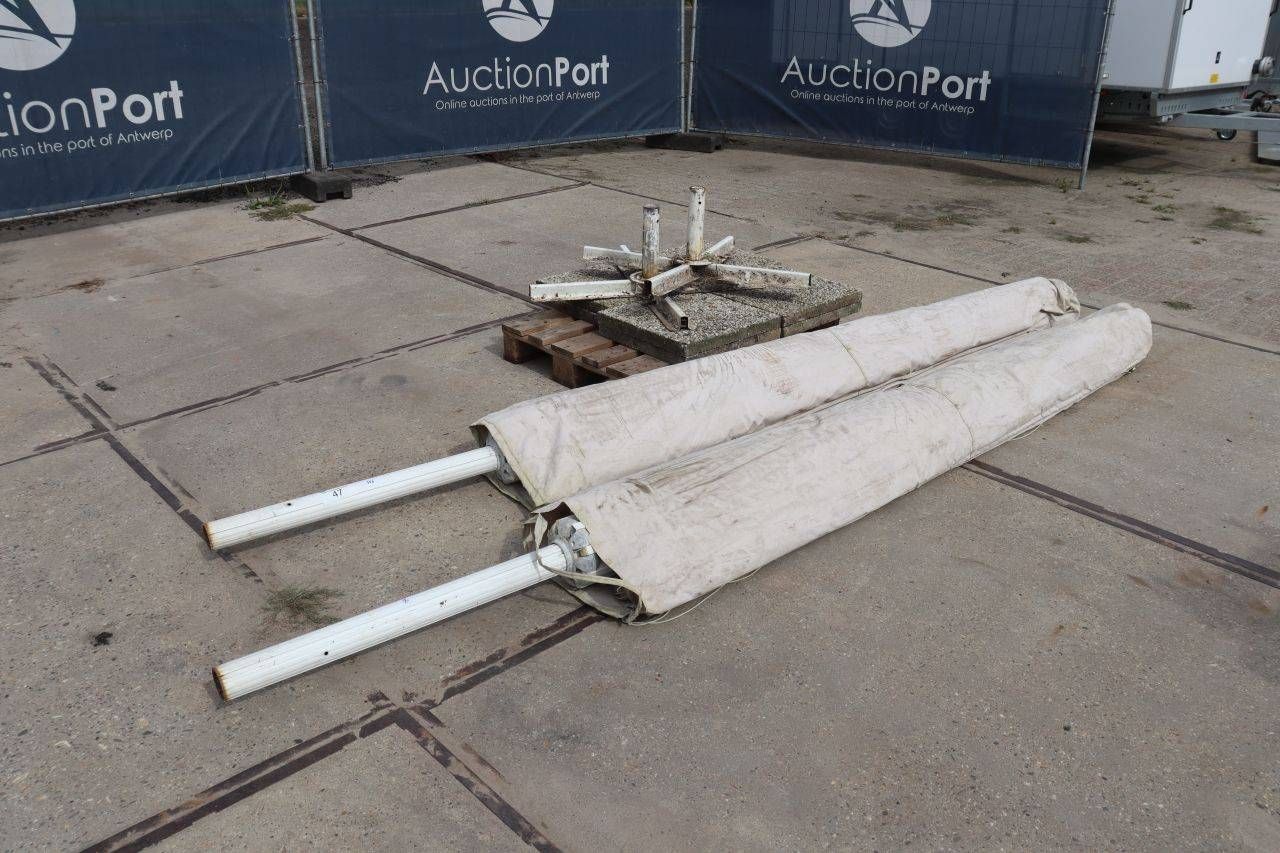 Set of patio parasols 5m