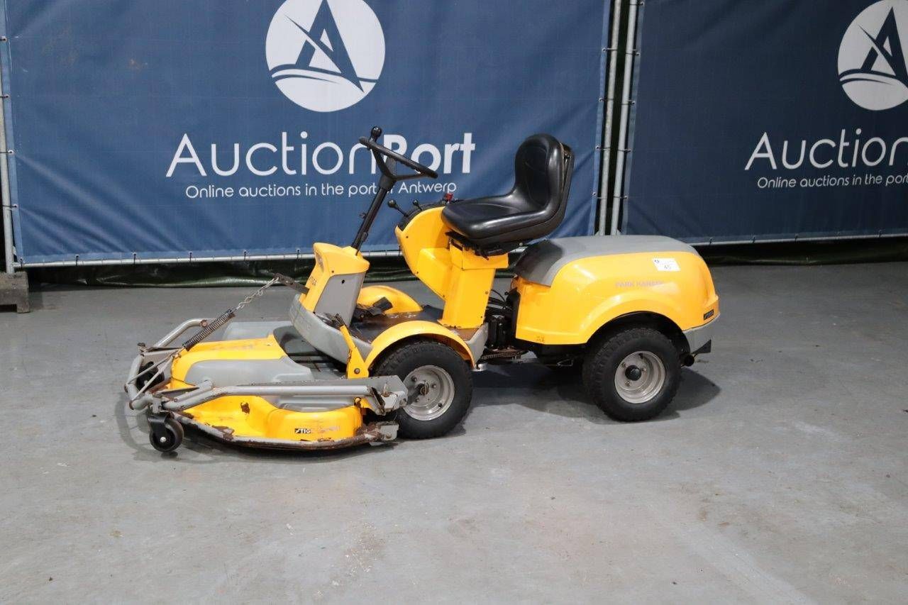 Riding mower Stiga Park Ranger Petrol
