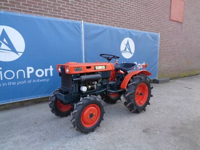 Mini Tractor Kubota B7000 Diesel