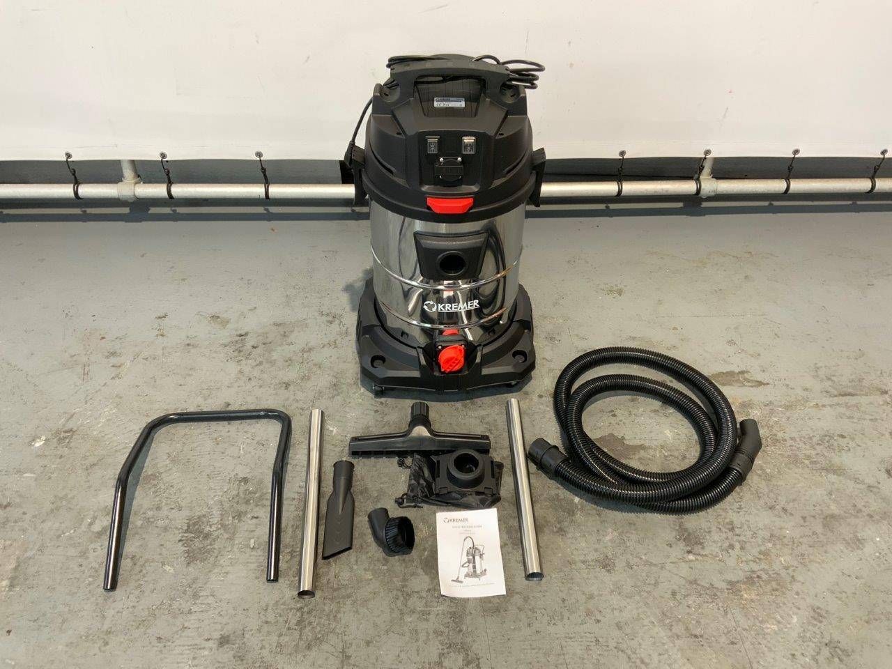 Industrial Vacuum Cleaner 65L New
