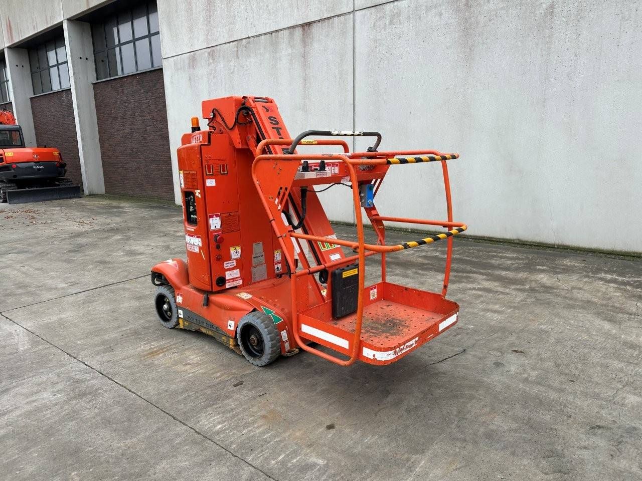 Mast lift Haulotte Star 10-1 Electric 10m