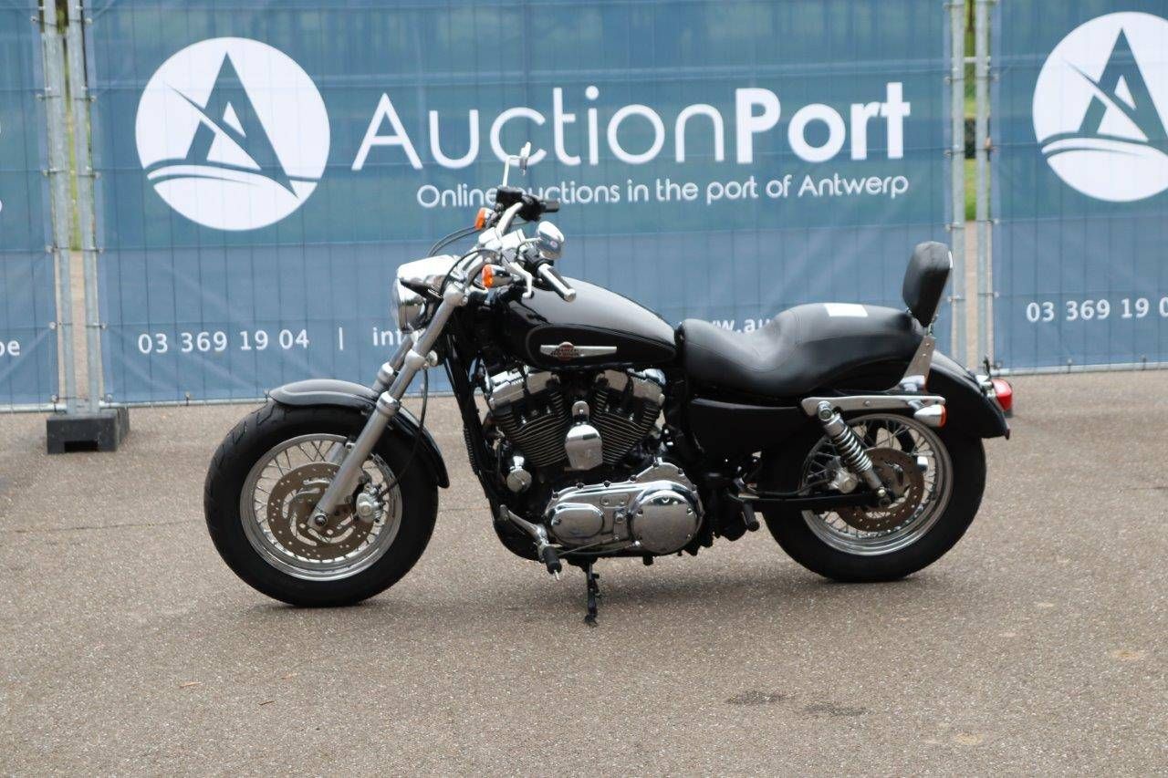 Motorcycle Harley-Davidson Sporster XL1200 Custom Petrol 2013