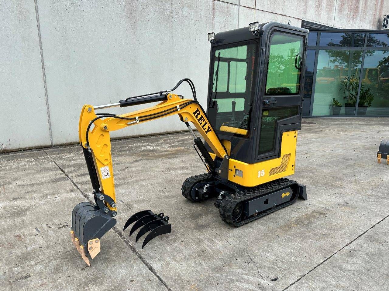 Mini Excavator Rely R15 Diesel 7.5hp 2024 New
