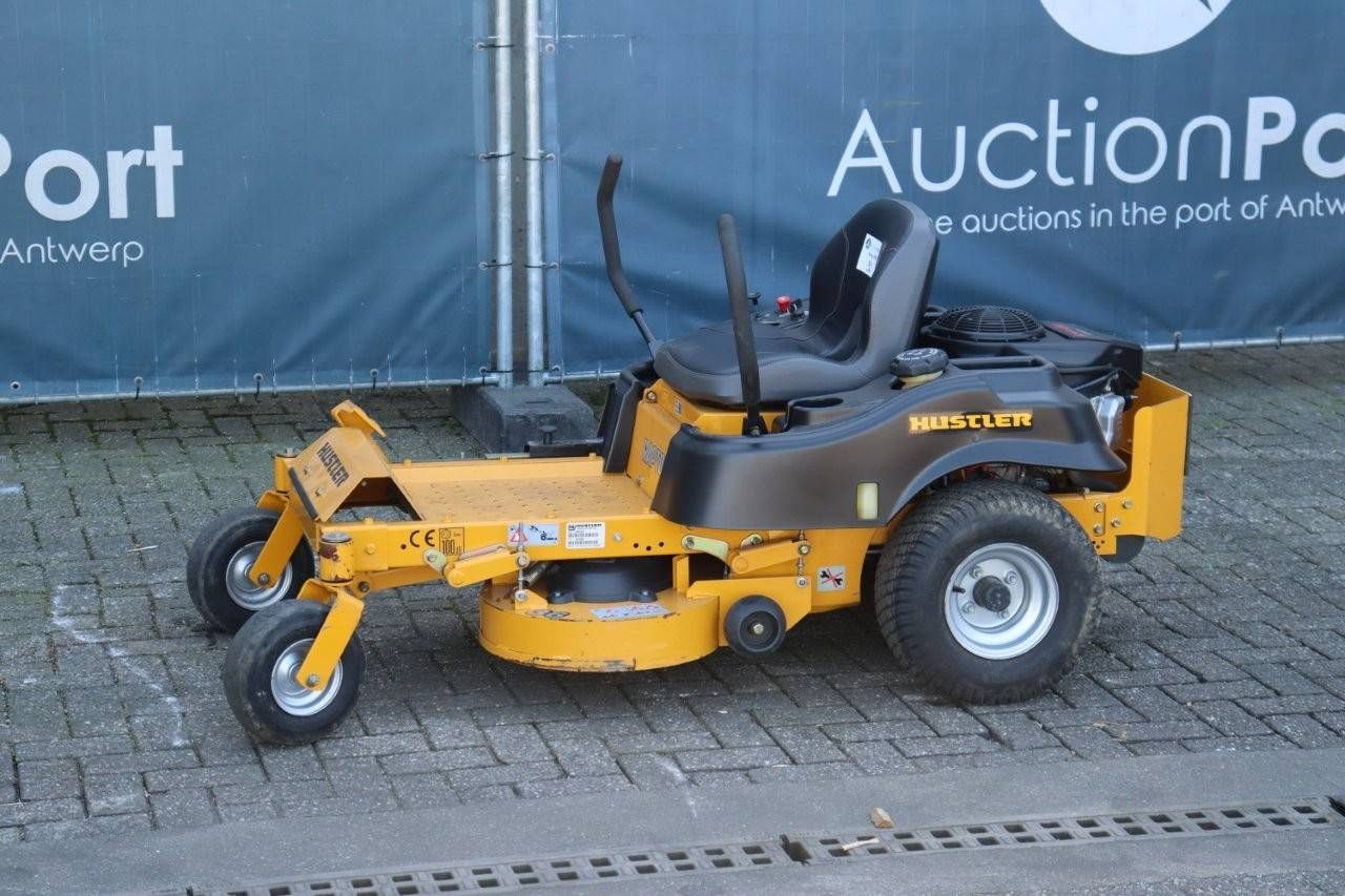 Hustler RAPTOR Petrol Riding Mower 2018