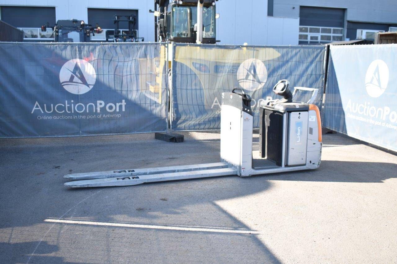 Pallet truck Still OPX20 Electric 2000kg