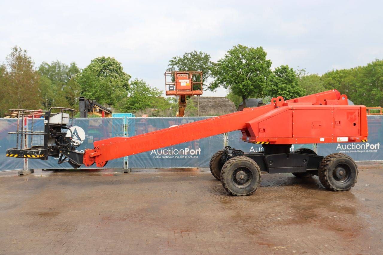 Telescopic aerial work platform Aichi SP18A Diesel 20m 2002