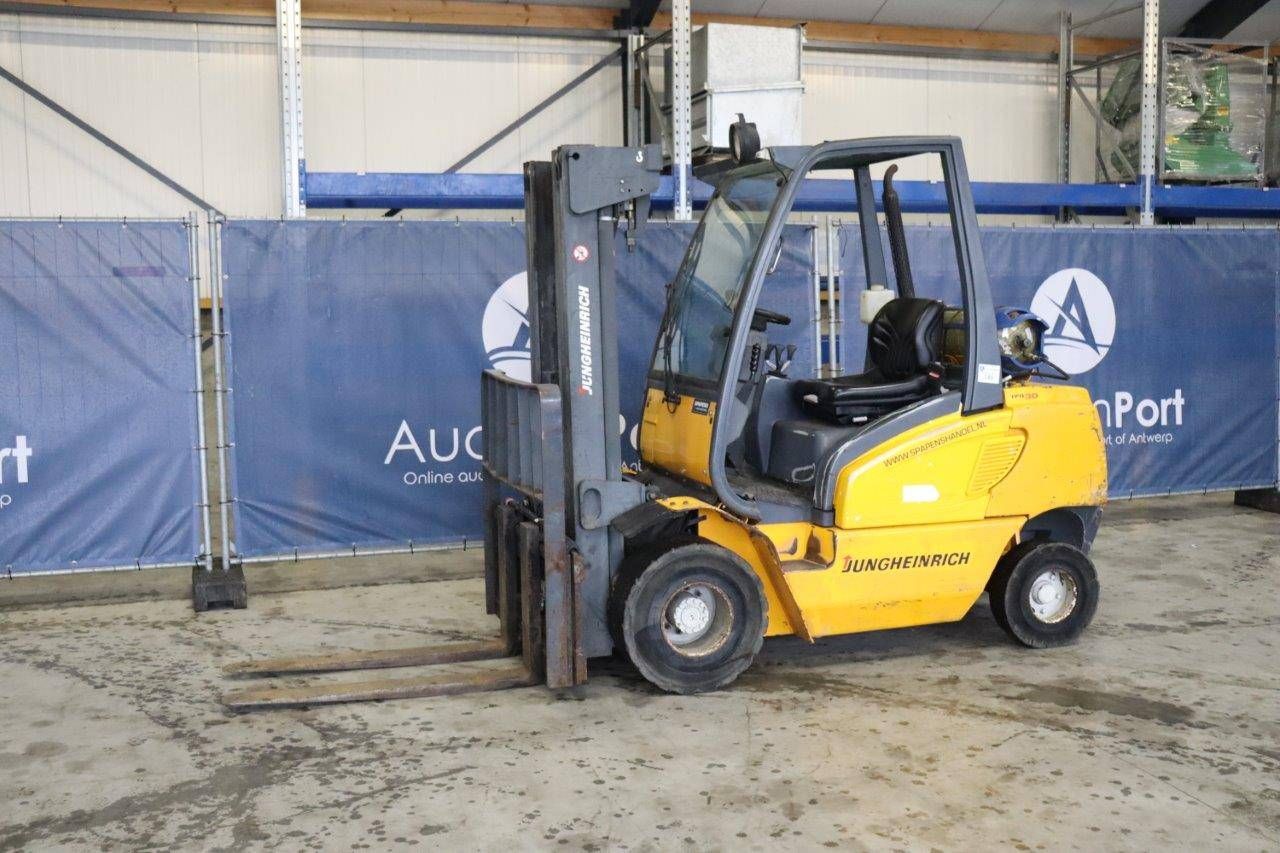 Forklift Jungheinrich TFG30 LPG 3000kg 3.3m