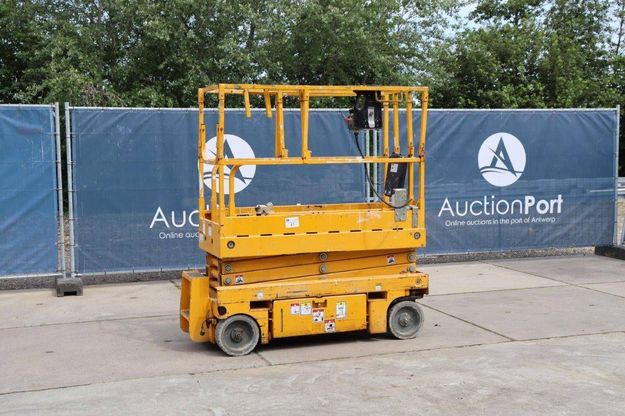 Scissor lift Haulotte Optimum 8 Electric 230kg 7.77m 2014