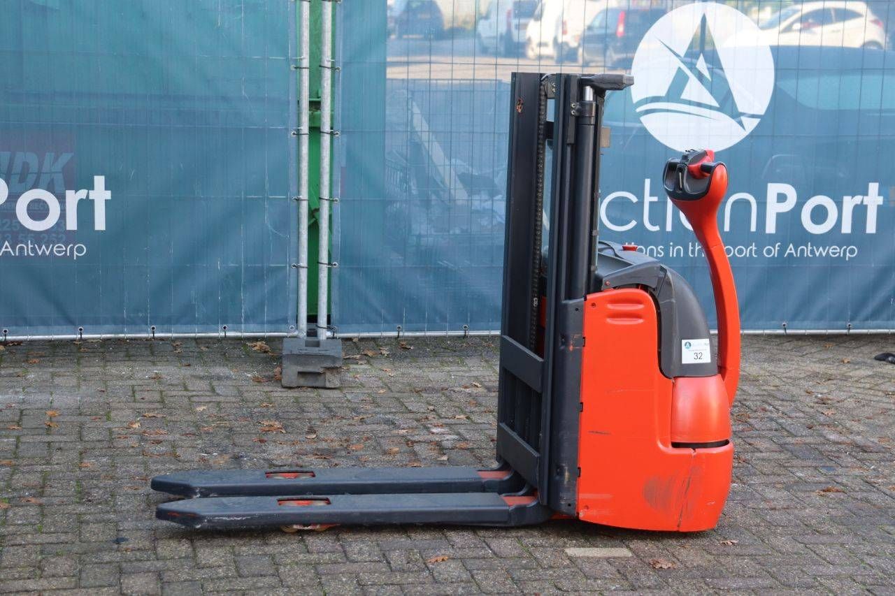Stacker Linde L10 Electric 1000kg 2005