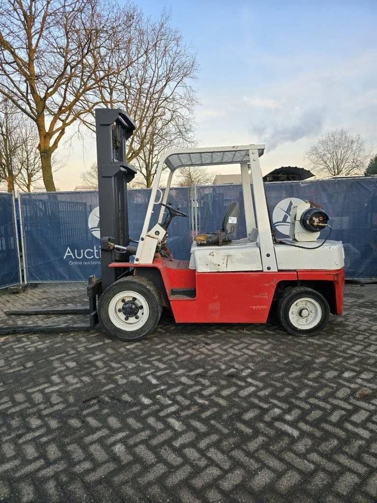 Forklift Nissan UGF03A40U LPG 4000kg 3m
