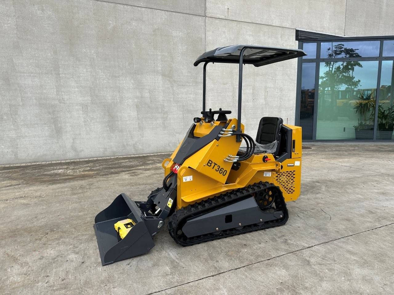 Skid Steer Loader Bisontek BT360 Petrol 2025 New