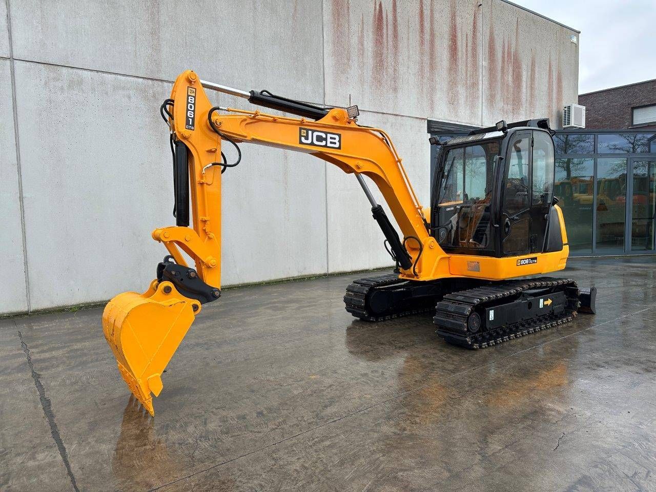 JCB 8061 Diesel Crawler Excavator 2012
