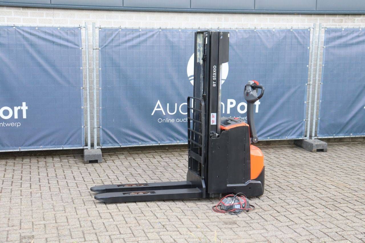 Stacker BT SWE140L Electric 1400kg 2.7m 2014
