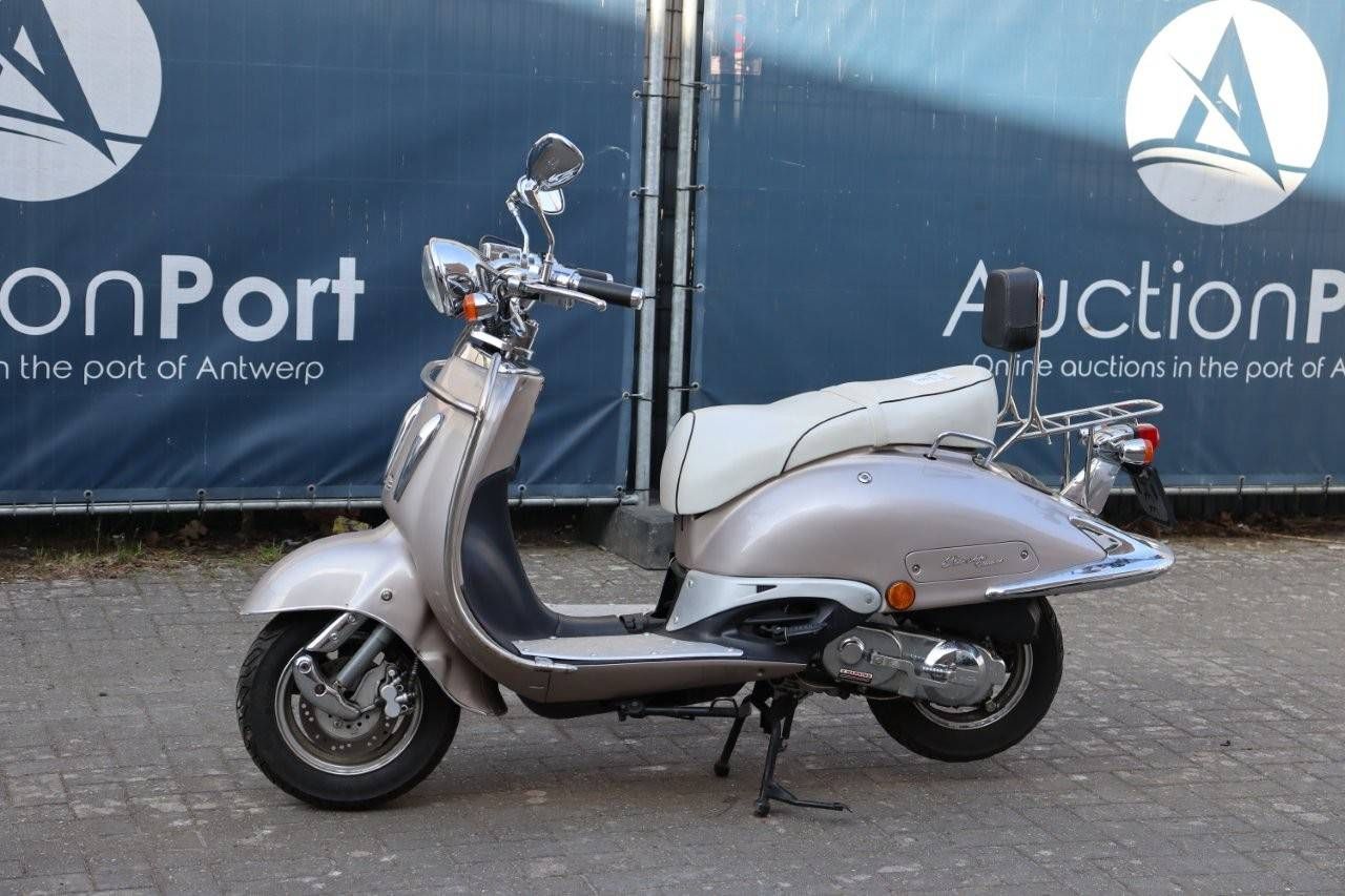 Patinete Rover Bikes Rover Classic Gasolina 2pk 2010 (Margen)
