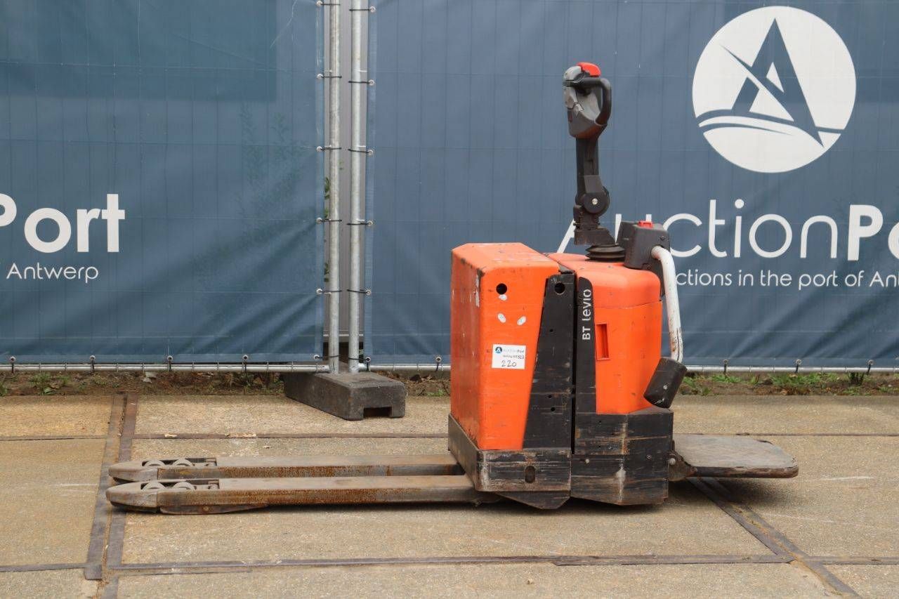 Pallet truck BT LPE200/8 Electric 2000kg 2012