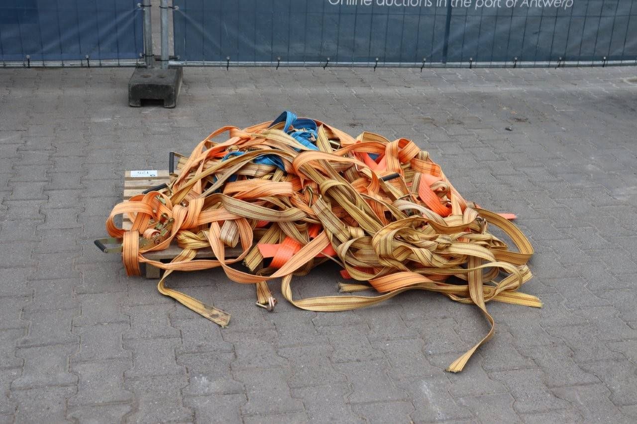 Party Tension Straps
