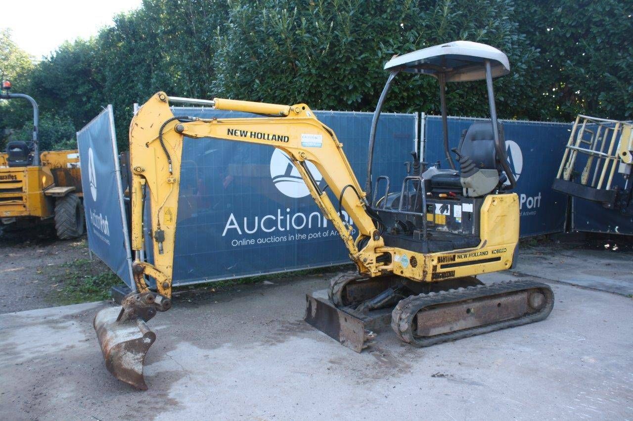 Excavator New Holland E18 Diesel