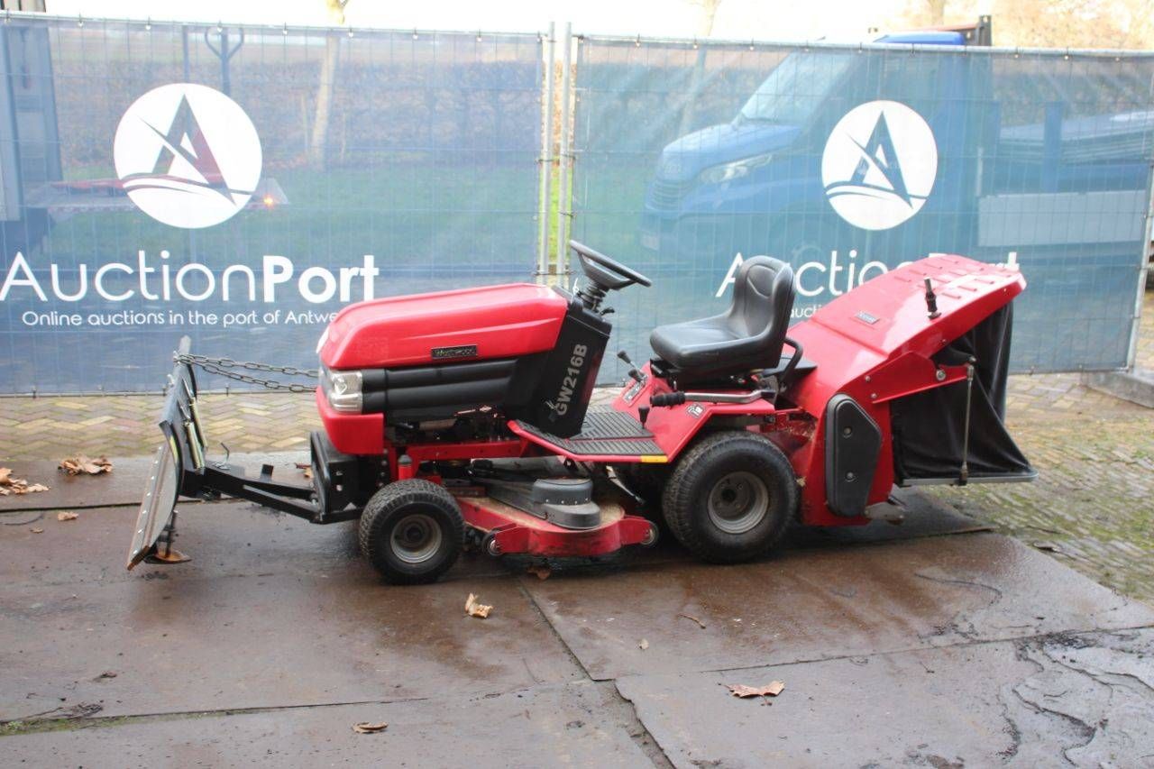 Westwood GW216B Petrol 16hp Riding Mower