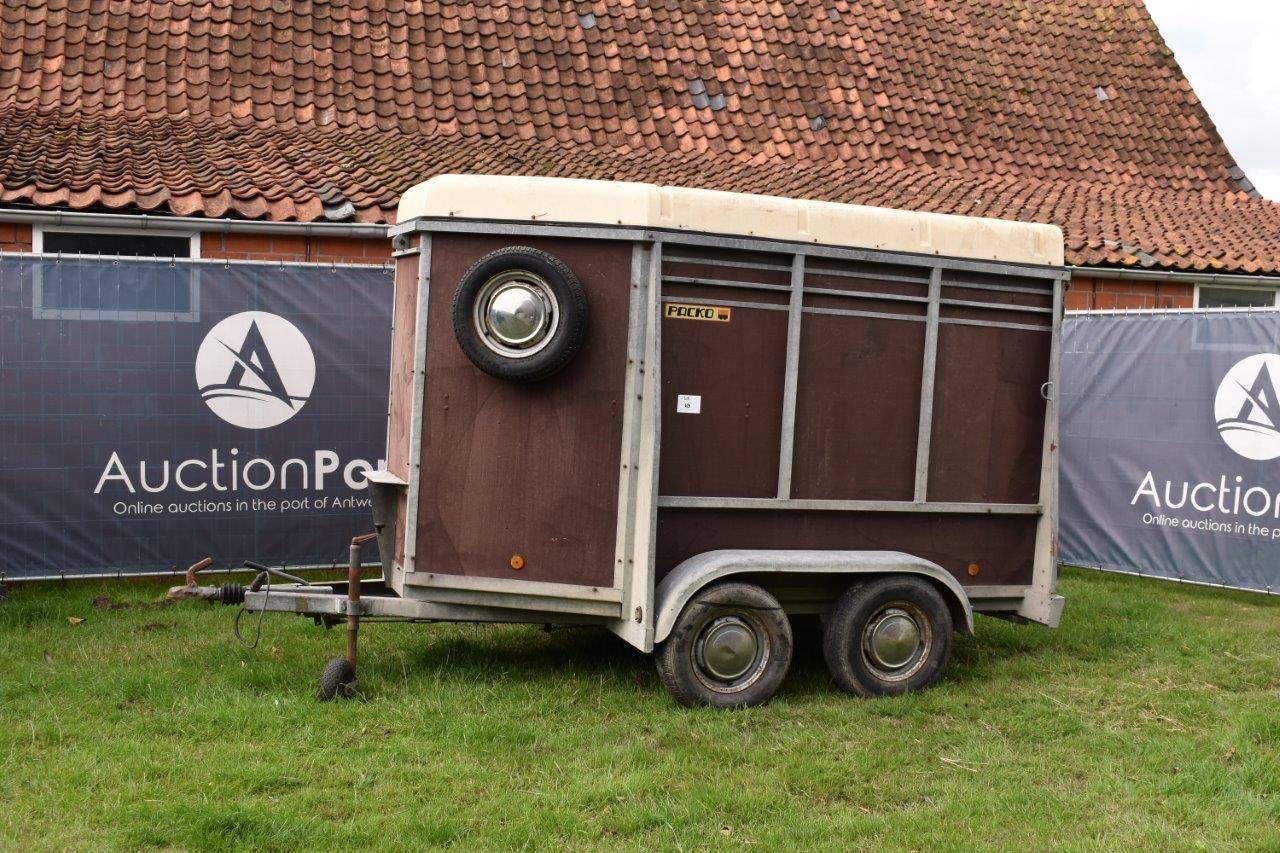Horse trailer Packo P2/1000 2000kg