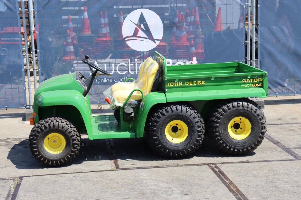 Gator John Deere 6x4 Petrol 2003 New