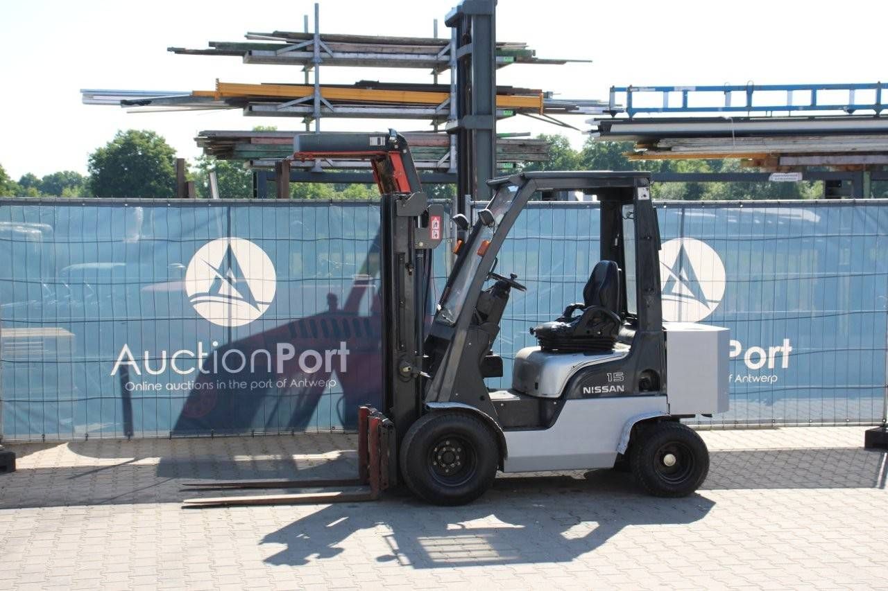 Forklift Nissan FL01A15 Diesel 1500kg 3.0m 2005