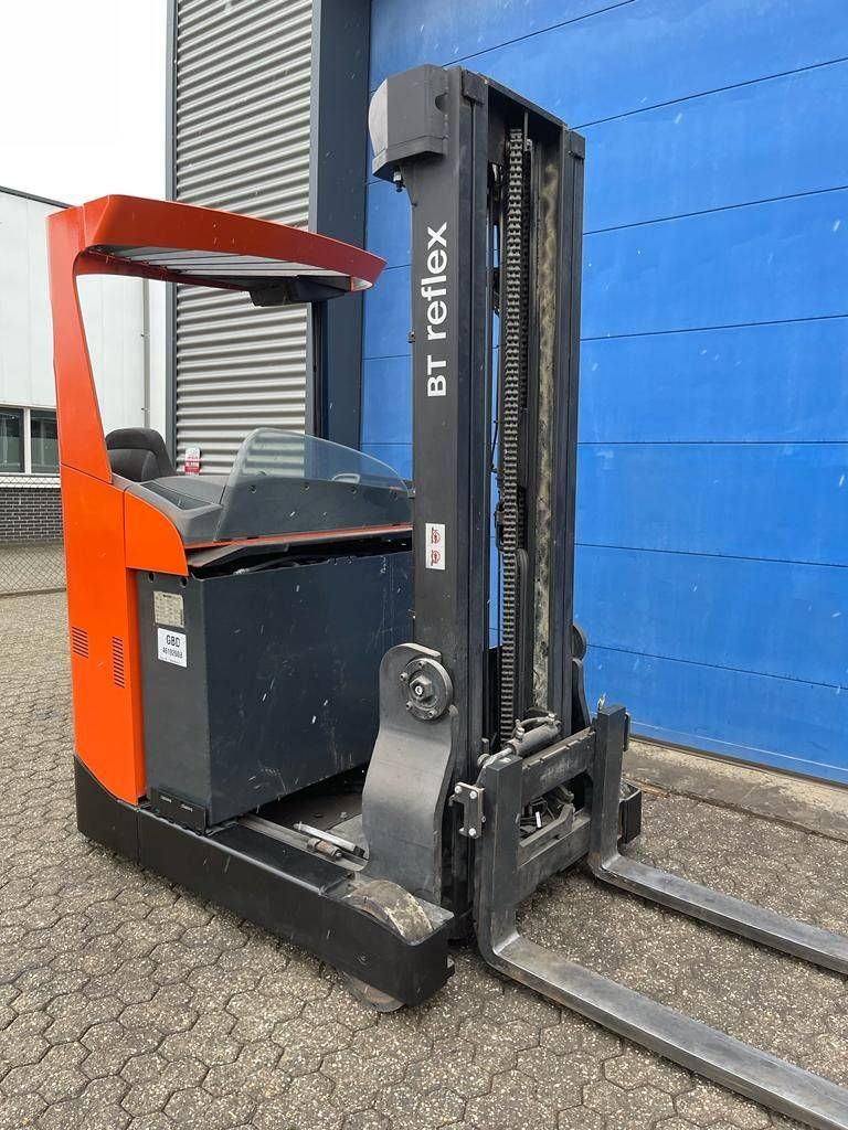 Reach truck BT RRE160 Electric 1600kg