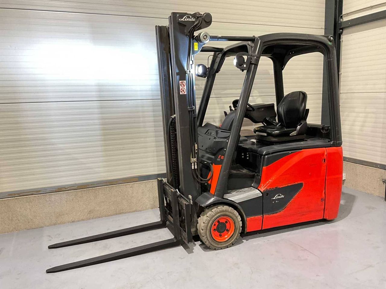 Forklift Linde E16 Electric 1600kg 5.07m 2016