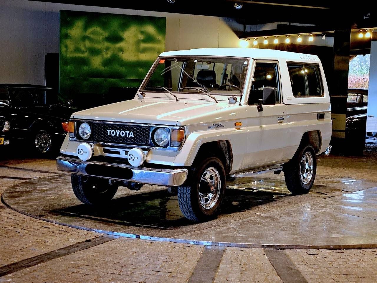 Toyota Land Cruiser 2.0 Turbo-D Diesel 1988 (Margin)