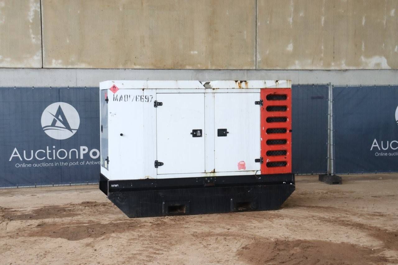 Generator SDMO R90 Diesel 2011