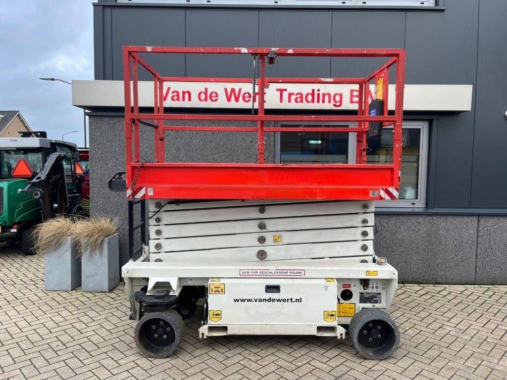 Mast lift Holland Lift Eco Star HL11812 Electric 11.8m