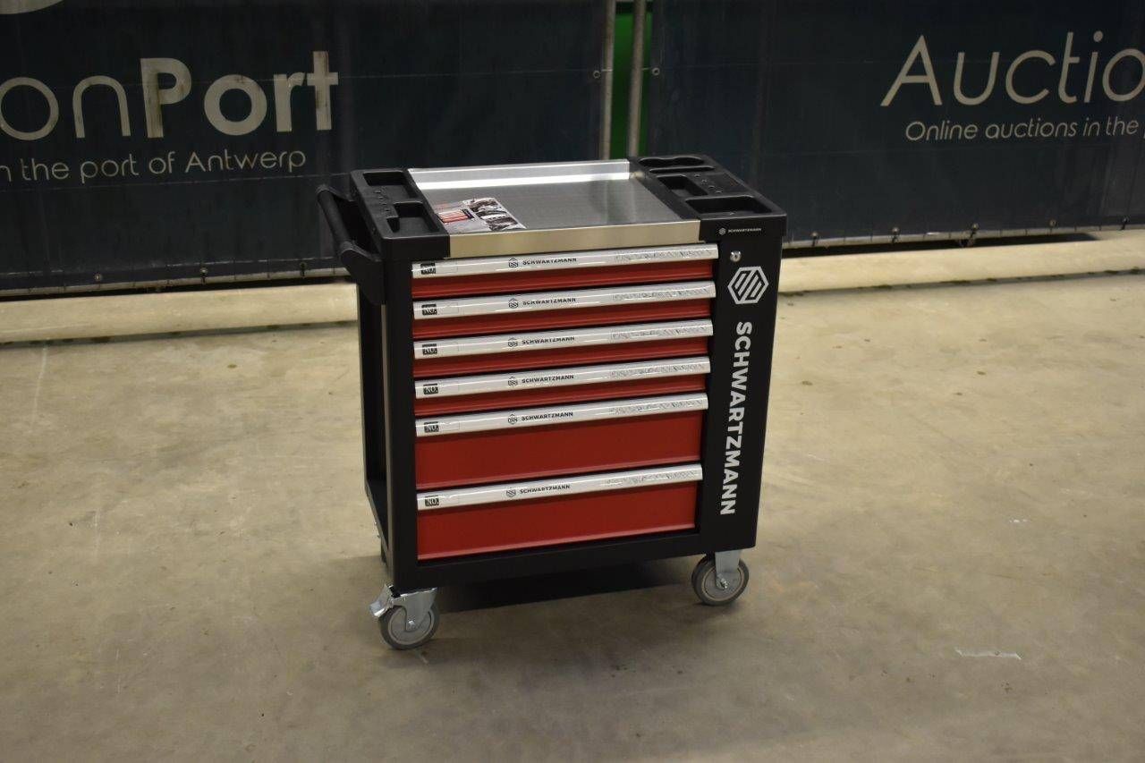 Zwartsman tool cabinet with tools New