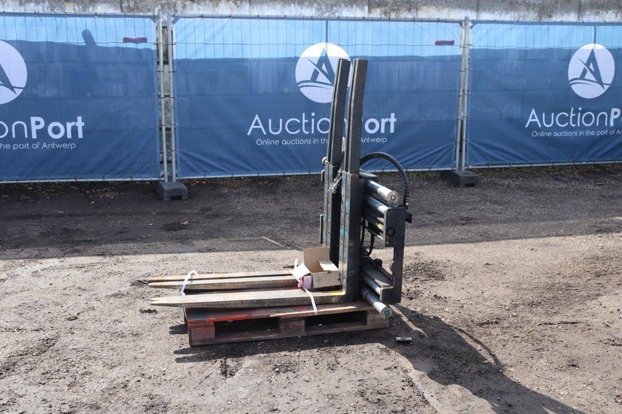 Fork positioner