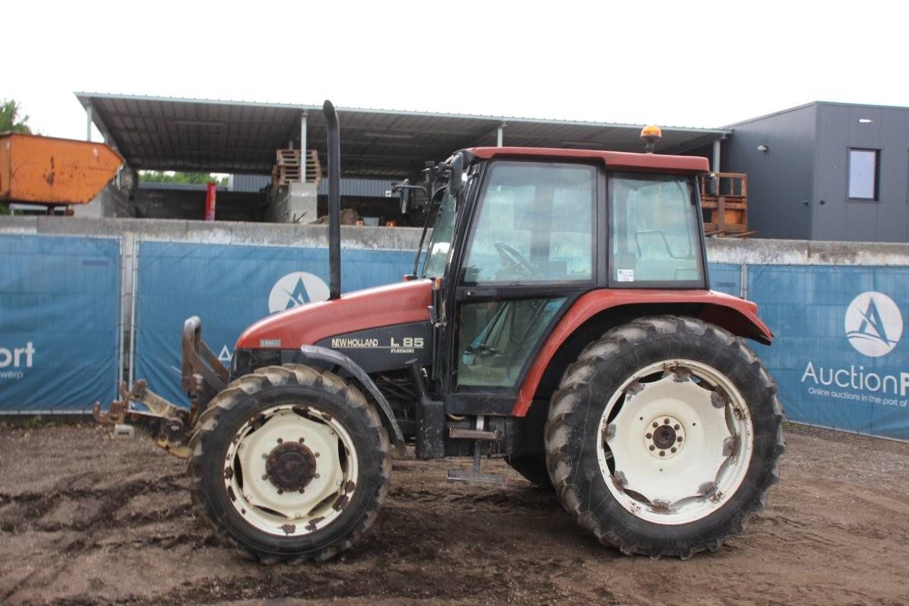 Tractor New Holland L85 Diesel